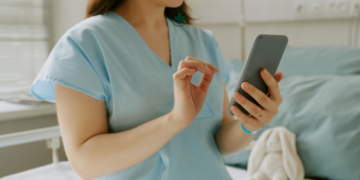 Why More Canadians Are Turning to Virtual Healthcare